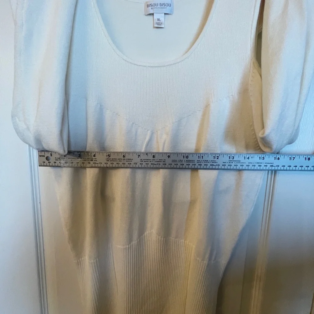 Bisou Bisou Michele Bohbot Ivory Cold Shoulder‎ Knit Top XL